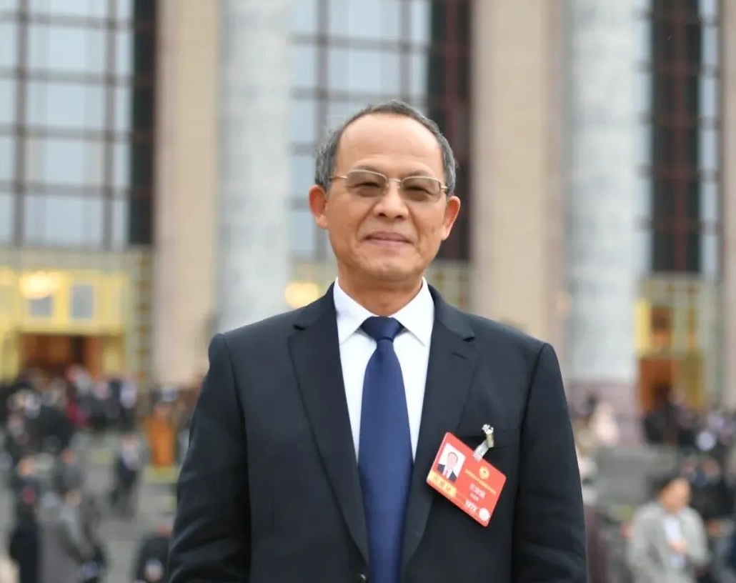 全国政协委员、湖南省农业农村厅一级巡视员 兰定国：扛牢粮食大省责任  夯实“洞庭粮仓”根基